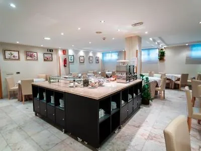 Astures Otel