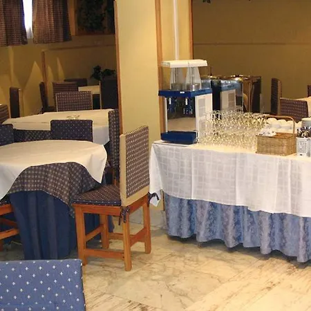 Szálloda Astures Oviedo