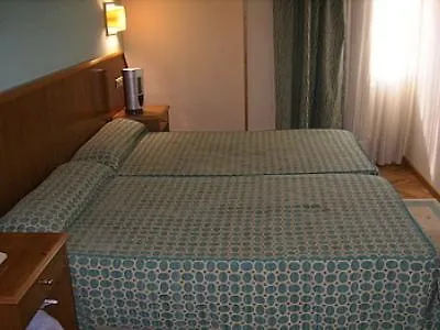 Astures Otel
