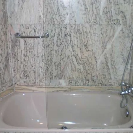 Astures Hotel 3*